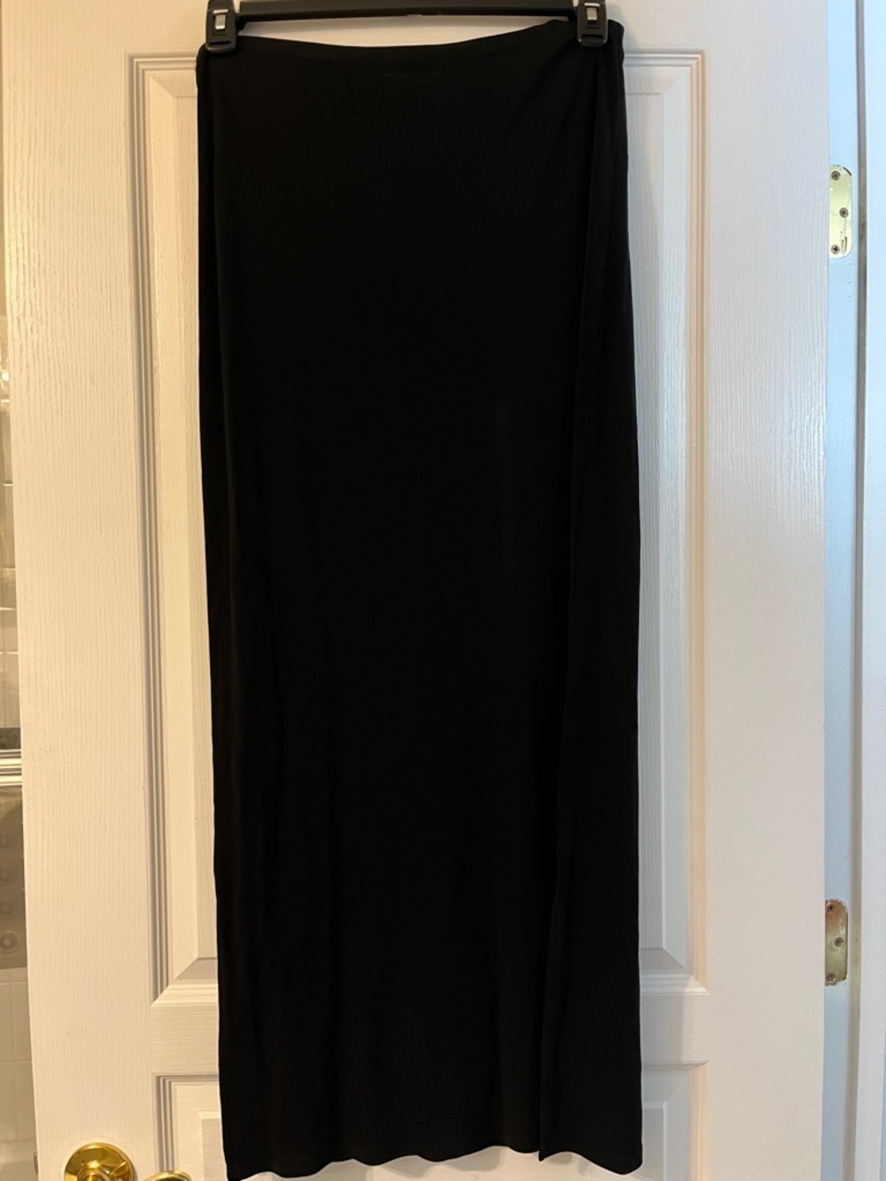 Lauren Ralph Lauren Black Maxi Skirt with Sleek Silhouette